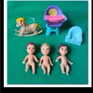 Dollhouse 3 baby dolls & accessories
 loving family dollhouses compatible lot